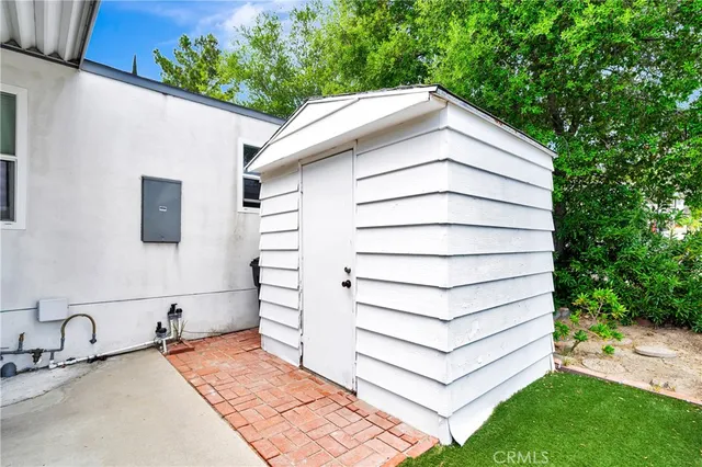 $315,000 | 23777 Mulholland Highway, Unit 153, Calabasas, CA 91302