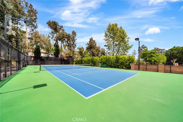 $315,000 | 23777 Mulholland Highway, Unit 153, Calabasas, CA 91302