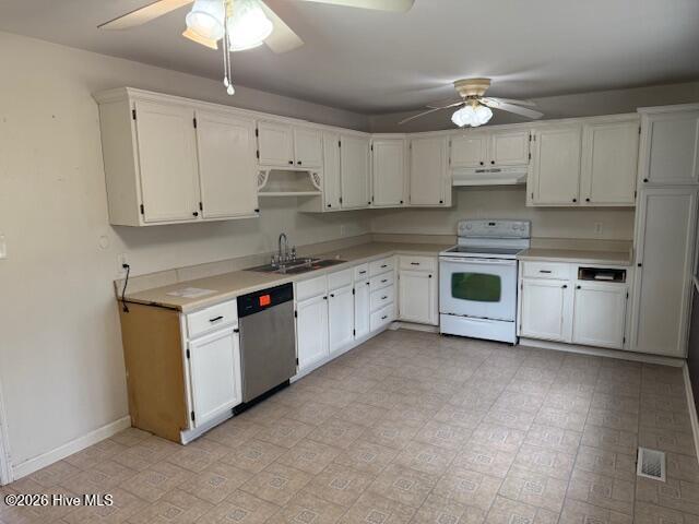 404 Delmar Road Jacksonville, NC 28540 - Photo 4 of 14 404 Delmar Kitchen