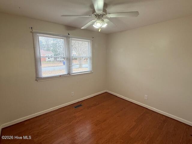 404 Delmar Road Jacksonville, NC 28540 - Photo 9 of 14 404 Delmar Bedroom 1