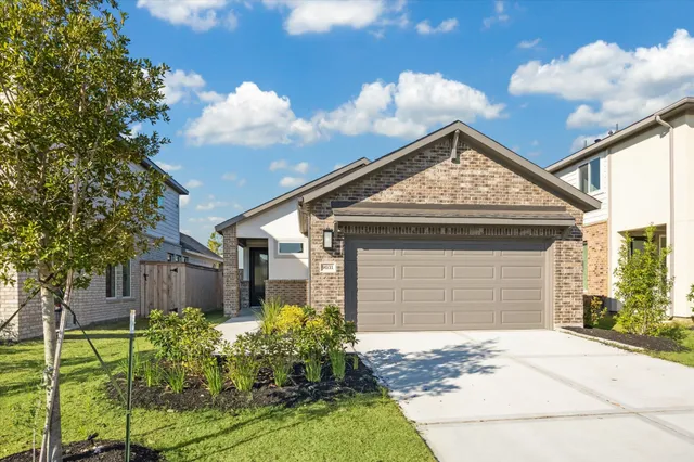 $2,350 | 9031 Ashland Cottage Lane, Cypress, TX 77433