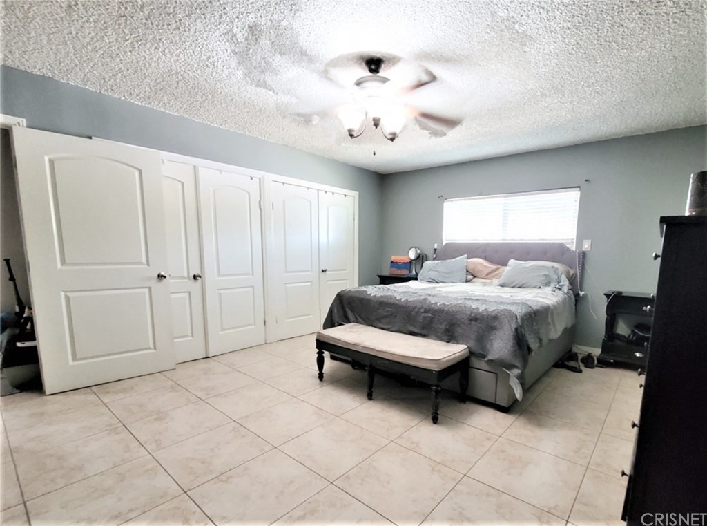 10609 Reseda Boulevard Northridge, CA 91326 - Photo 12 of 26