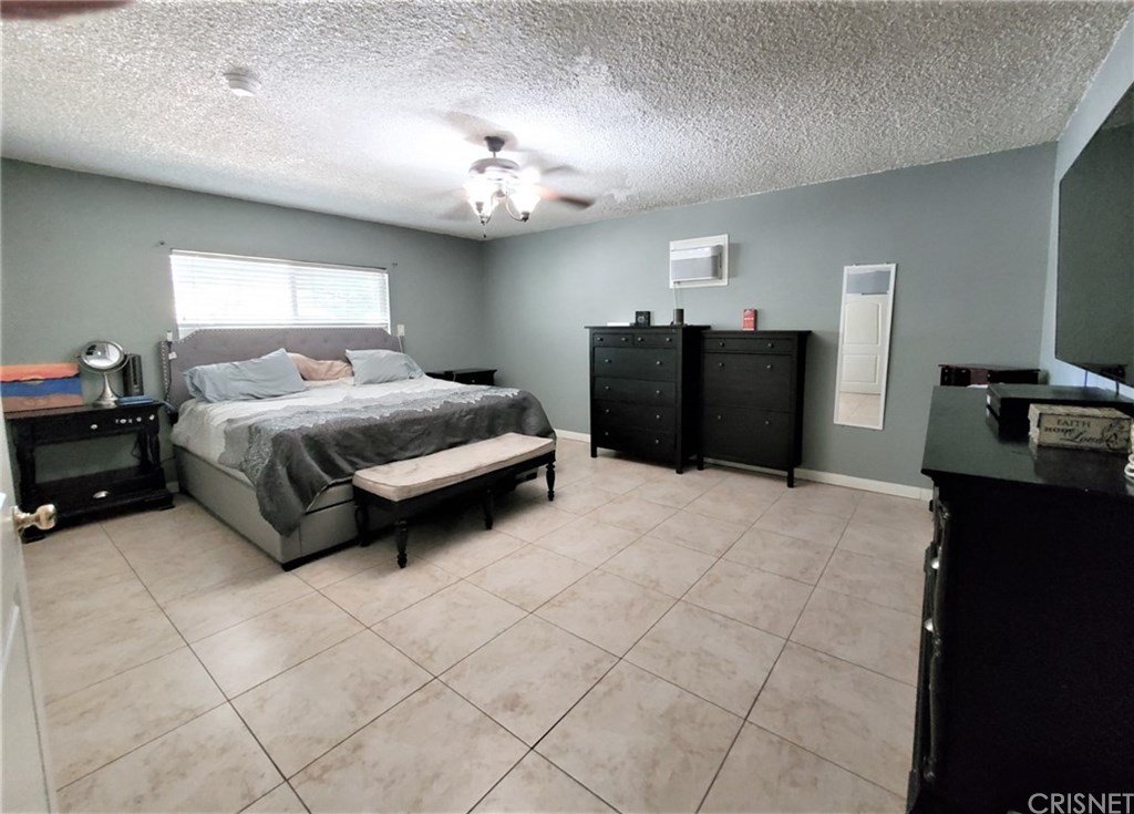 10609 Reseda Boulevard Northridge, CA 91326 - Photo 13 of 26