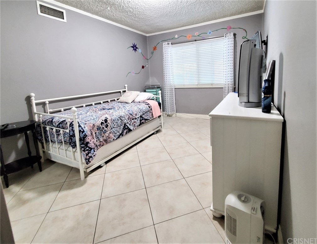 10609 Reseda Boulevard Northridge, CA 91326 - Photo 17 of 26