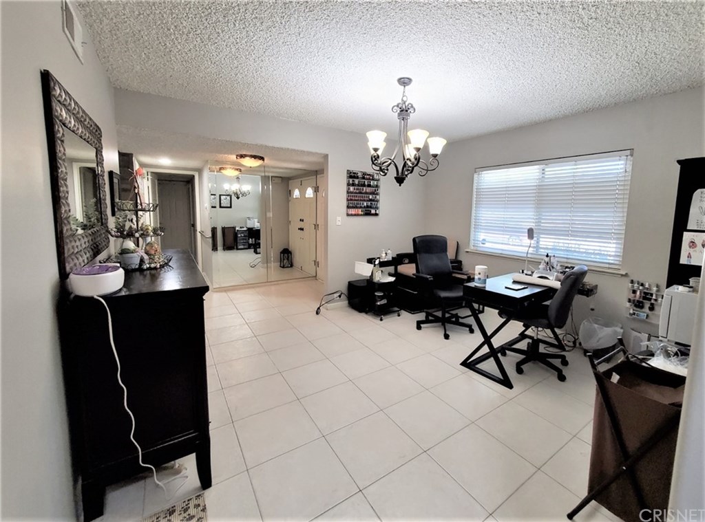 10609 Reseda Boulevard Northridge, CA 91326 - Photo 6 of 26