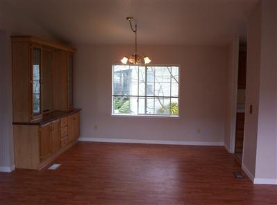 5331 Rexford Way, Unit 43 Santa Rosa, CA 95403 - Photo 7 of 11 Dining area with built in mirrored china hutch.