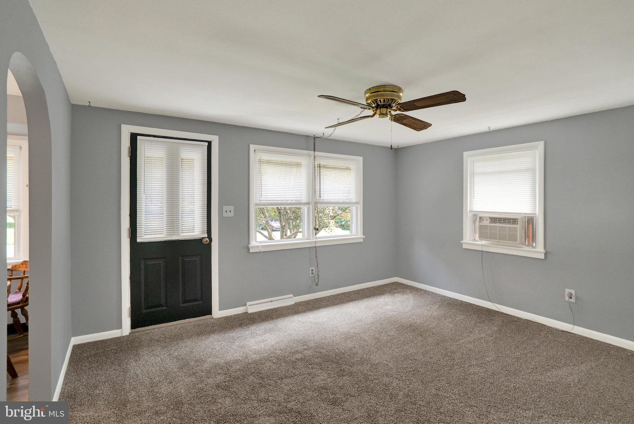 122 Zieber Road Spring City, PA 19475 - Photo 8 of 30 Gallery Image 8