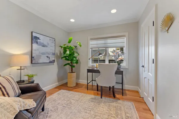 $2,995,000 | 87 Del Oro Lagoon, Novato, CA 94949