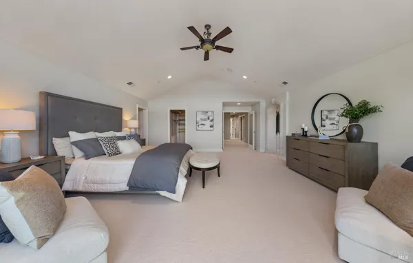 $2,995,000 | 87 Del Oro Lagoon, Novato, CA 94949