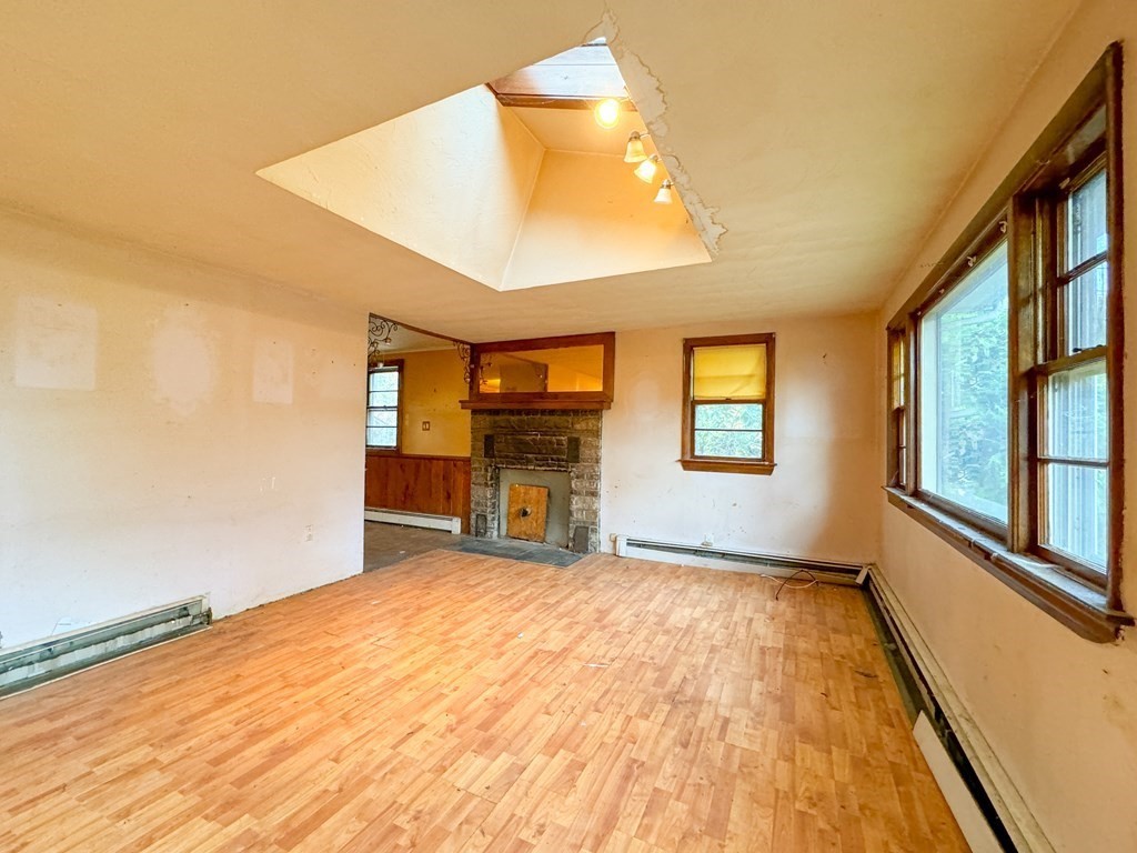 222 Lake Avenue Wareham, MA 02538 - Photo 6 of 24