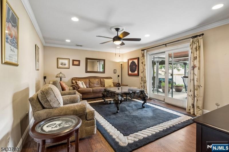 6 Davenport Avenue Roseland, NJ 07068 - Photo 11 of 29