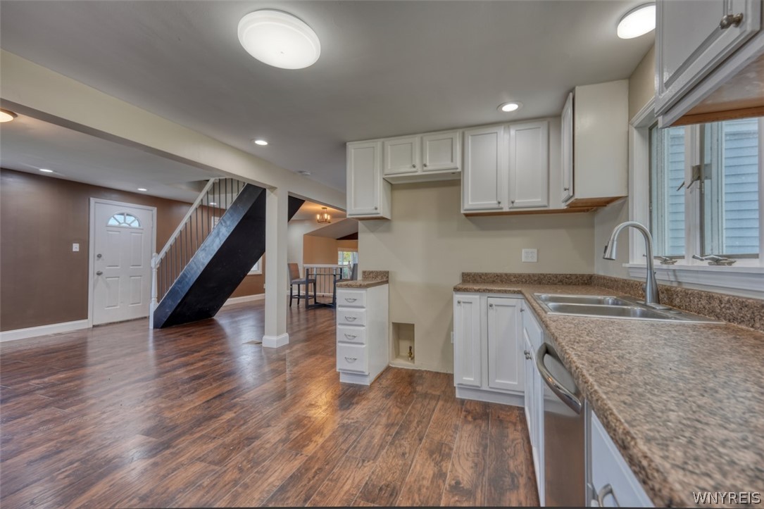 9645 Lockport Road Niagara, NY 14304 - Photo 11 of 45