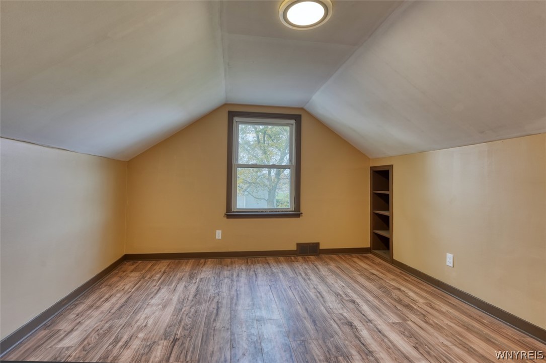 9645 Lockport Road Niagara, NY 14304 - Photo 32 of 45