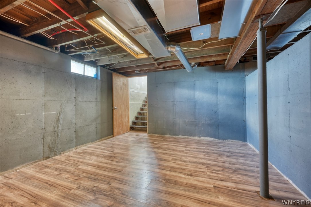 9645 Lockport Road Niagara, NY 14304 - Photo 37 of 45