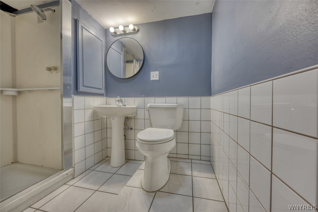 9645 Lockport Road Niagara, NY 14304 - Photo 38 of 45