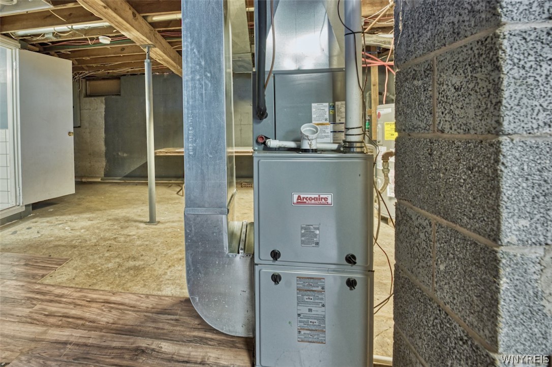 9645 Lockport Road Niagara, NY 14304 - Photo 39 of 45