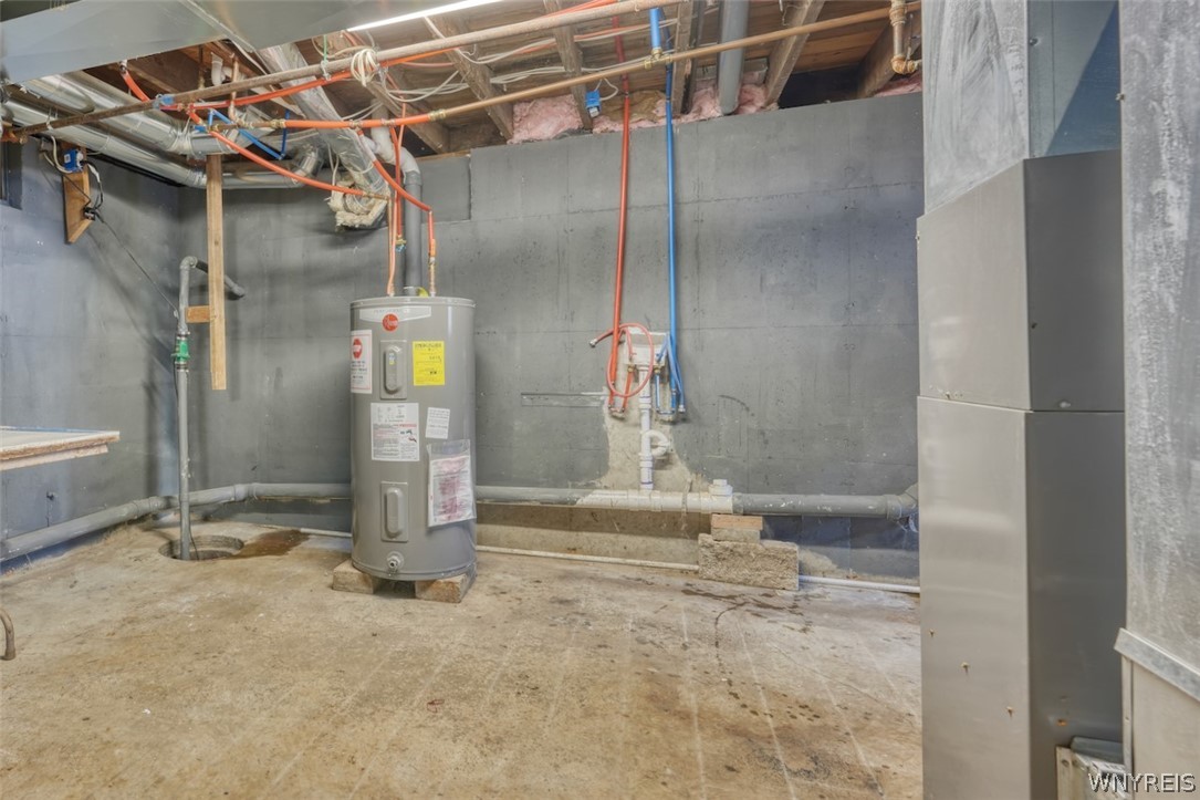 9645 Lockport Road Niagara, NY 14304 - Photo 40 of 45