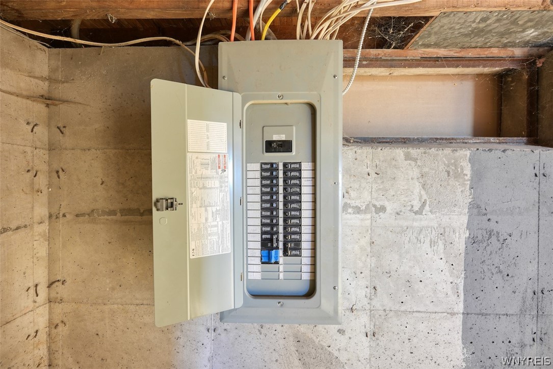 9645 Lockport Road Niagara, NY 14304 - Photo 41 of 45