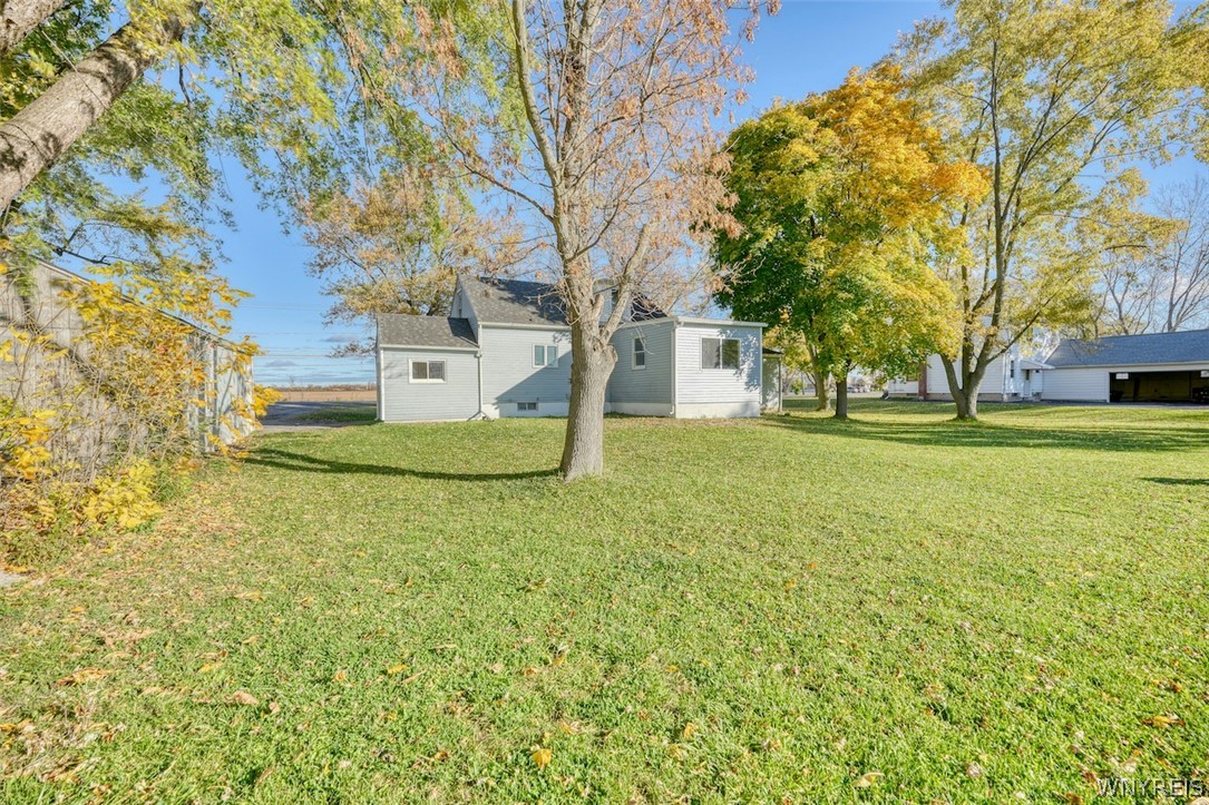 9645 Lockport Road Niagara, NY 14304 - Photo 42 of 45