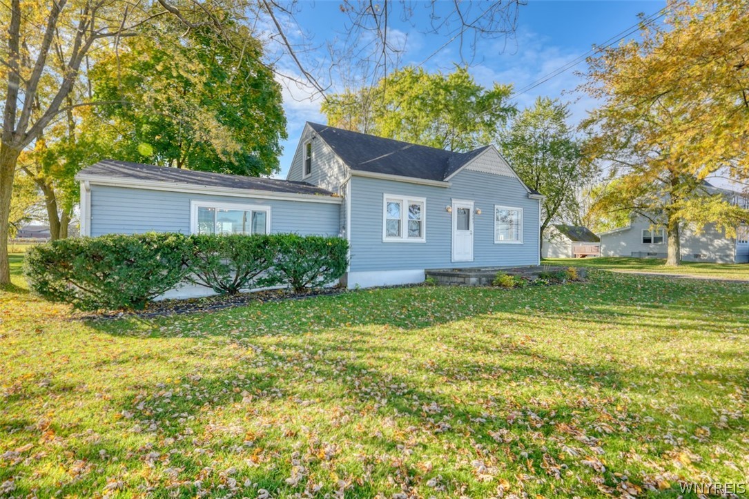 9645 Lockport Road Niagara, NY 14304 - Photo 5 of 45