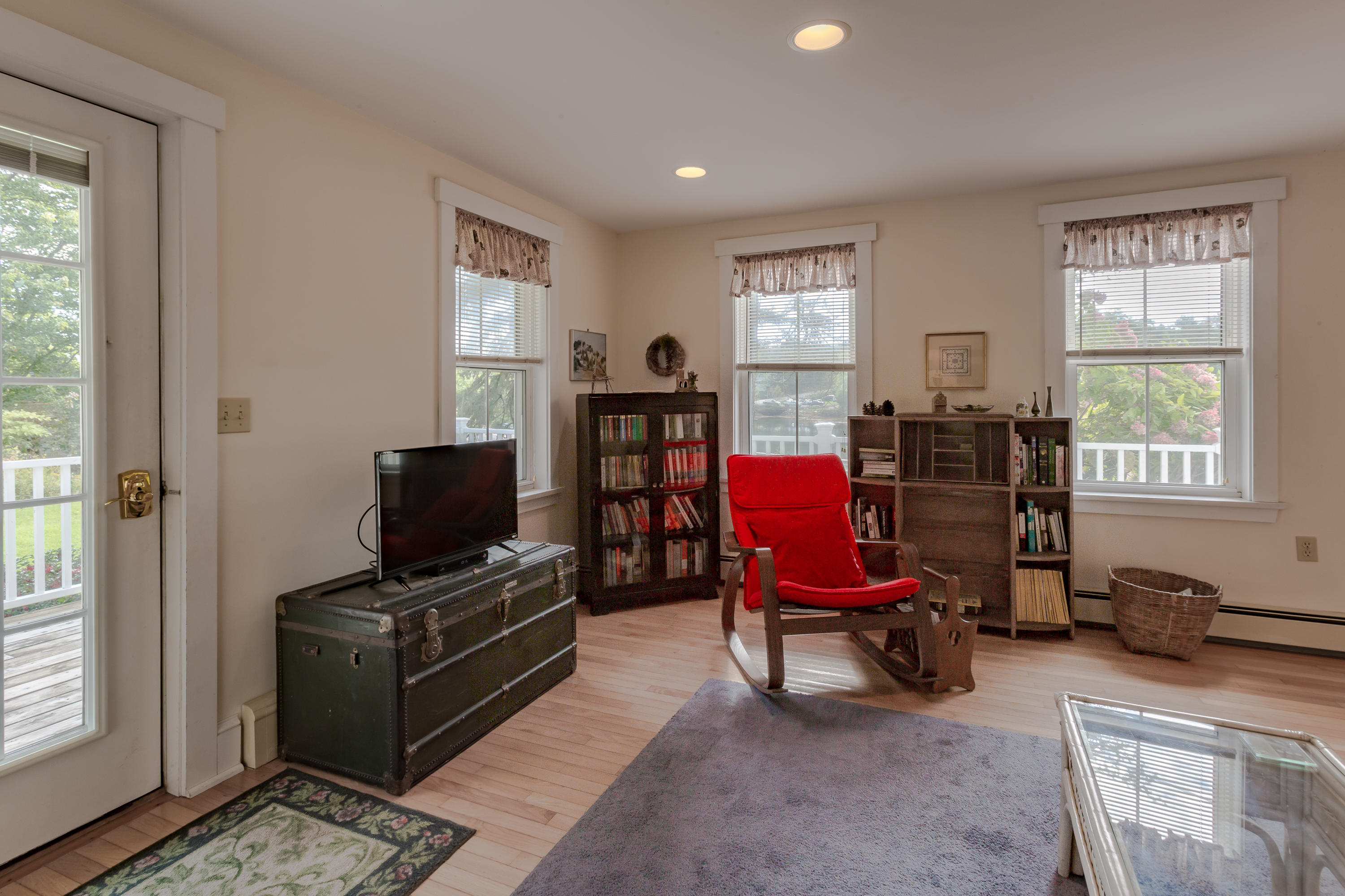 41 Hendricks Hill Road Southport, ME 04576 - Photo 5 of 42 41HendricksHillRd-Boothbay-KS05-Print