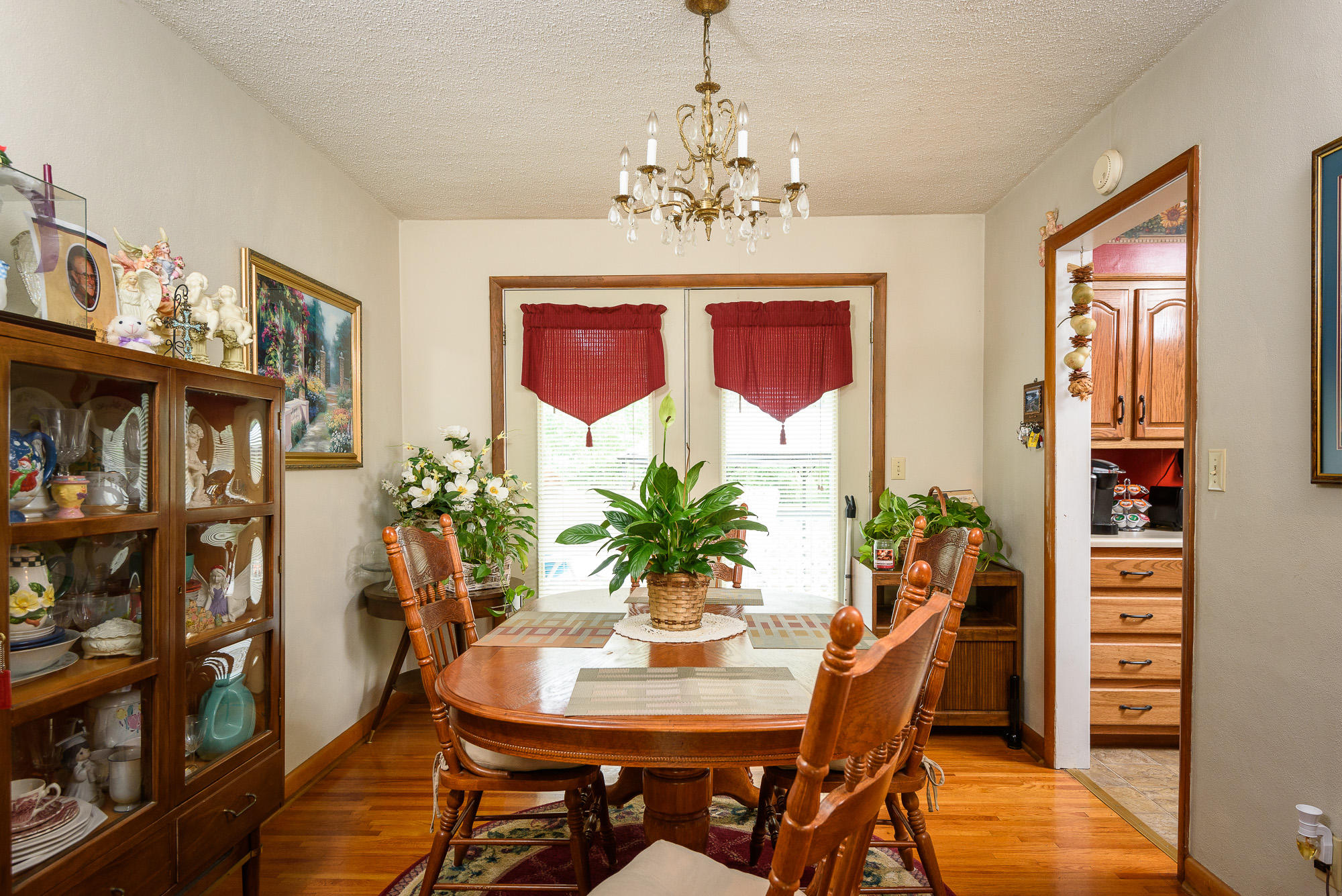 4028 Ealy Road Chattanooga, TN 37412 - Photo 11 of 31 dining_1