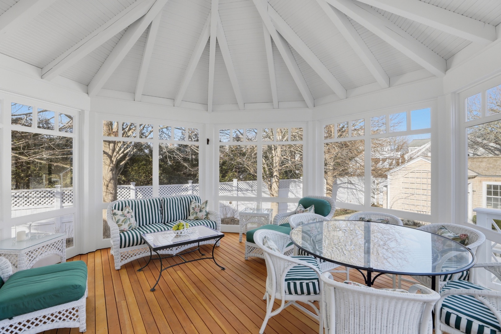 14 Thayer Street Edgartown, MA 02539 - Photo 18 of 43