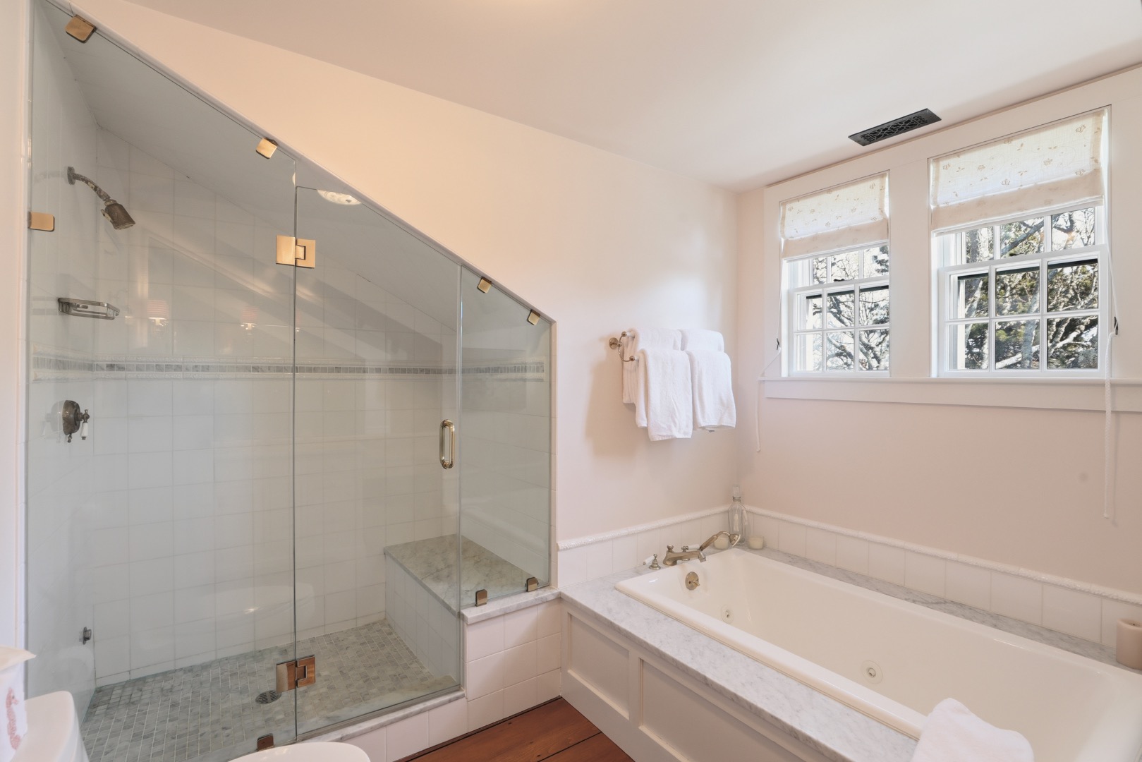 14 Thayer Street Edgartown, MA 02539 - Photo 29 of 43