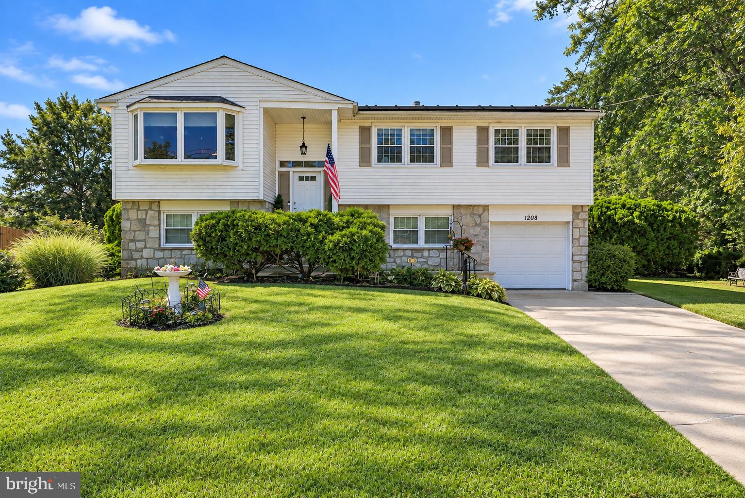 1208 Salem Road Burlington, NJ 08016 - Photo 1 of 24 Gallery Image 1