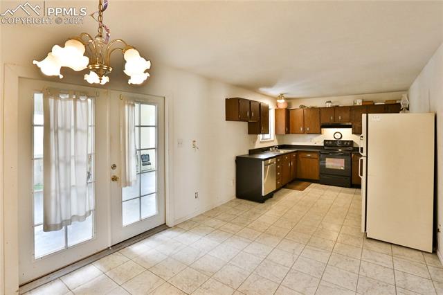 8627 Guthrie Road Calhan, CO 80808 - Photo 5 of 26 Gallery Image 5