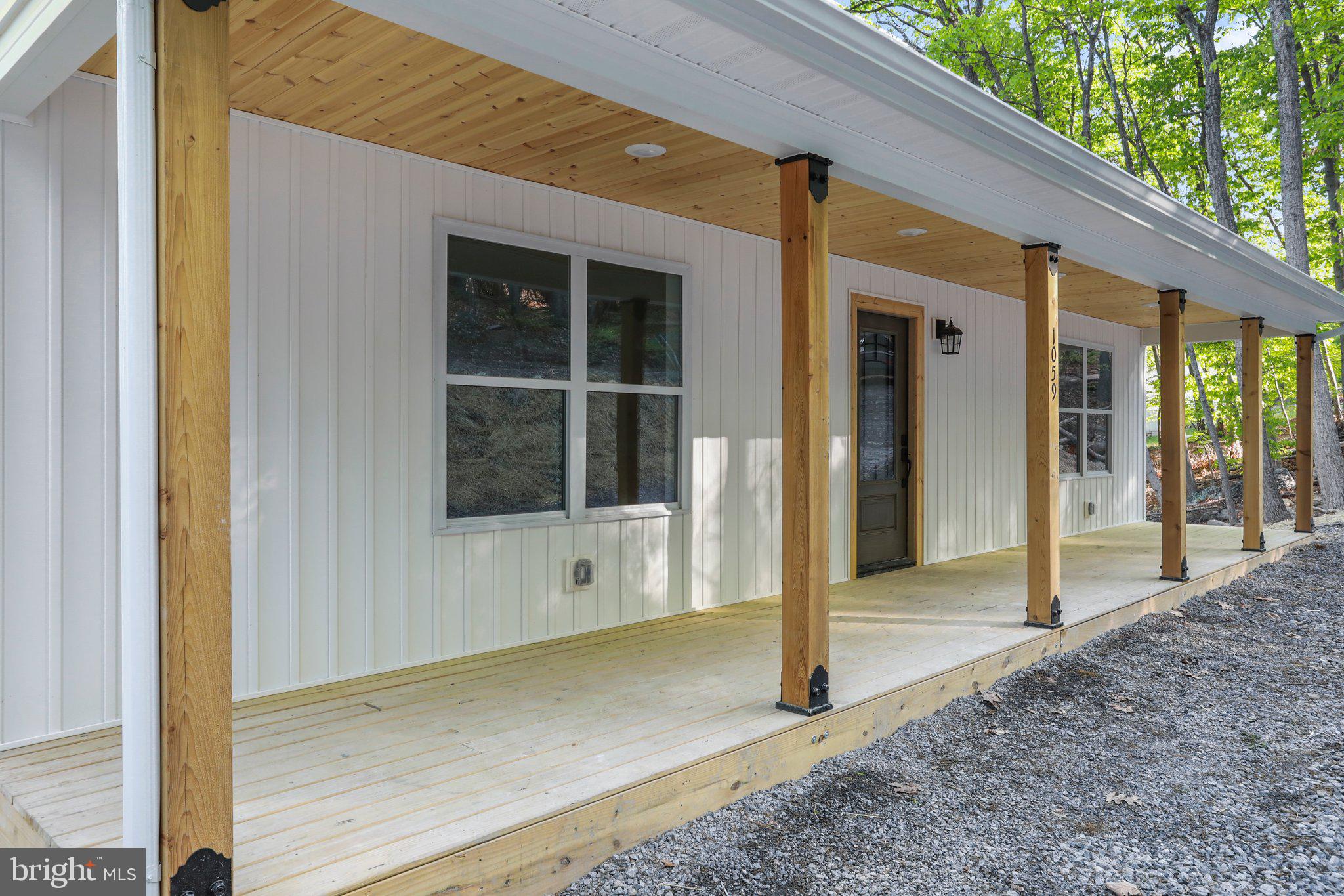 1059 Valley View Road Harpers Ferry, WV 25425 - Photo 3 of 40