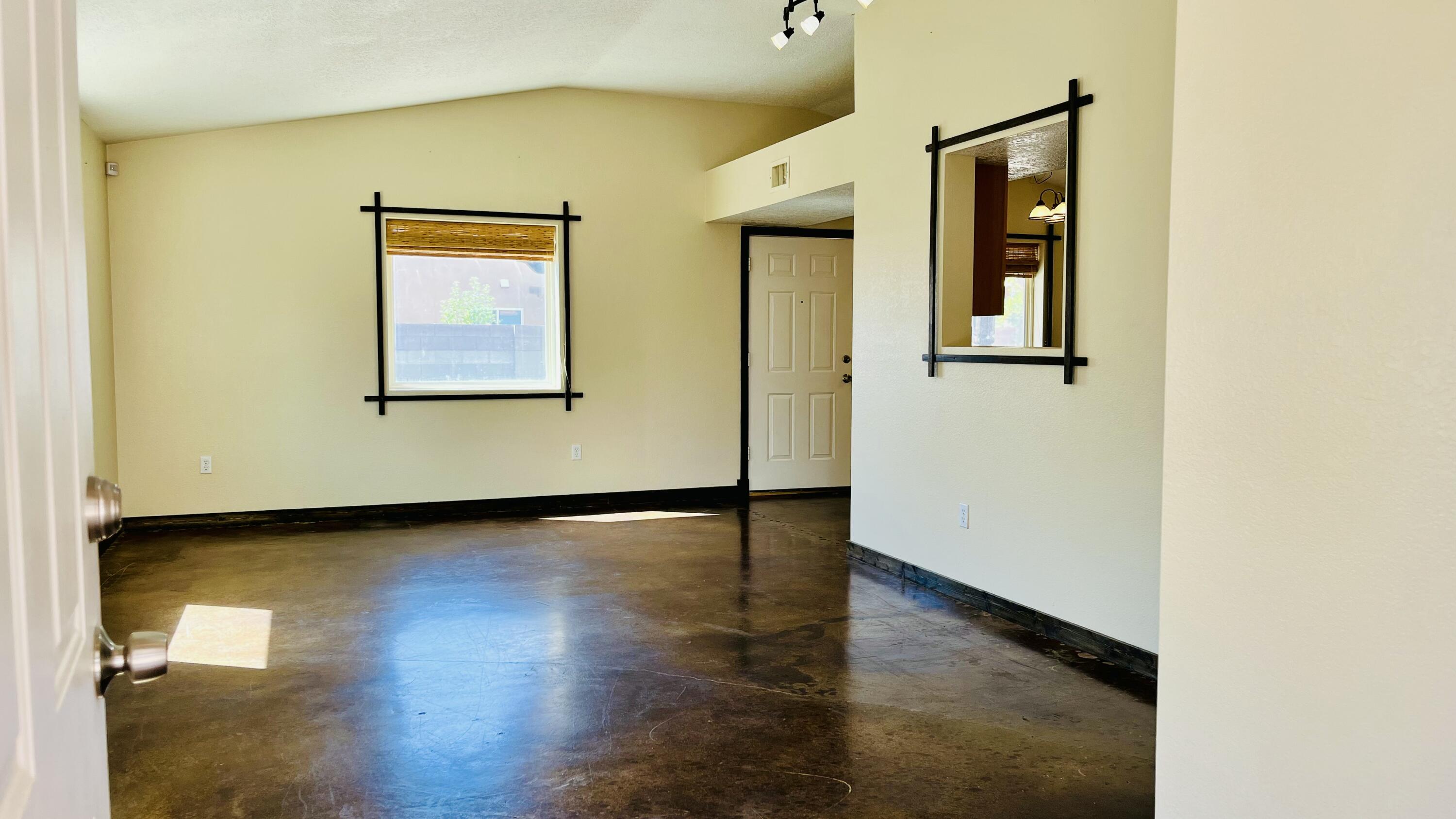 5600 Mesa Ridge Road Northwest Albuquerque, NM 87114 - Photo 12 of 28 Gallery Image 12