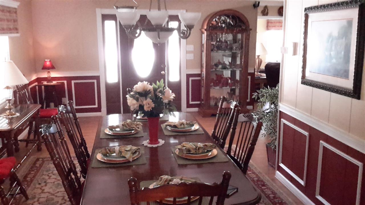 144 Mount Zion Road Spartanburg, SC 29303 - Photo 1 of 17 Dining Room