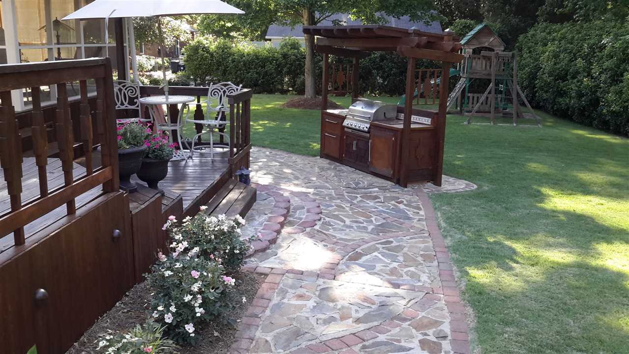 144 Mount Zion Road Spartanburg, SC 29303 - Photo 14 of 17 Large Play Yard