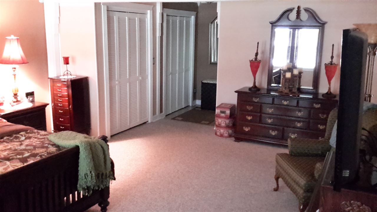 144 Mount Zion Road Spartanburg, SC 29303 - Photo 5 of 17 Master Bedroom