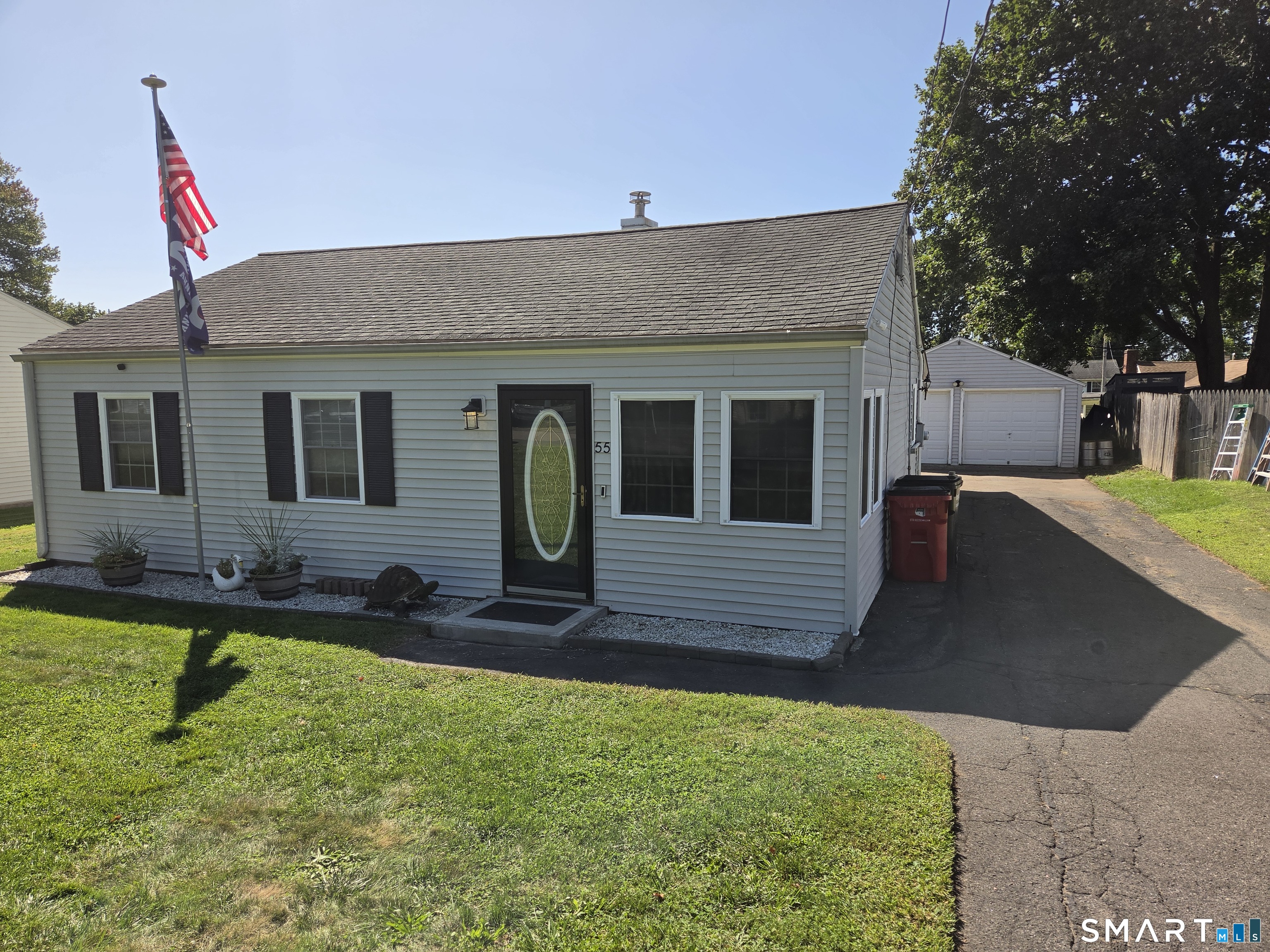 55 Circle Drive Wallingford, CT 06492 - Photo 1 of 15 Gallery Image 1