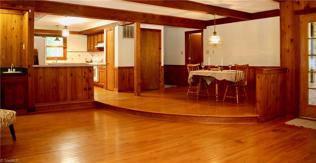 7008 Ridge Haven Road Greensboro, NC 27410 - Photo 3 of 30 Gallery Image 3