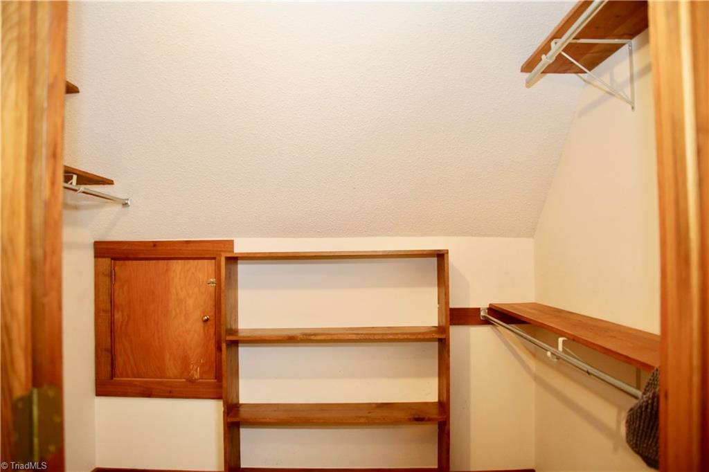 7008 Ridge Haven Road Greensboro, NC 27410 - Photo 21 of 30 Gallery Image 21