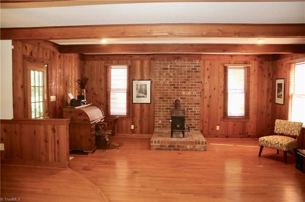 7008 Ridge Haven Road Greensboro, NC 27410 - Photo 4 of 30 Gallery Image 4