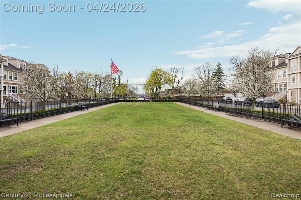 1116 Faulkner Troy, MI 48083 - Photo 32 of 37