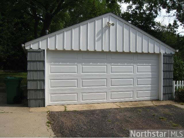 8820 Stanlen Road Minneapolis, MN 55426 - Photo 11 of 11