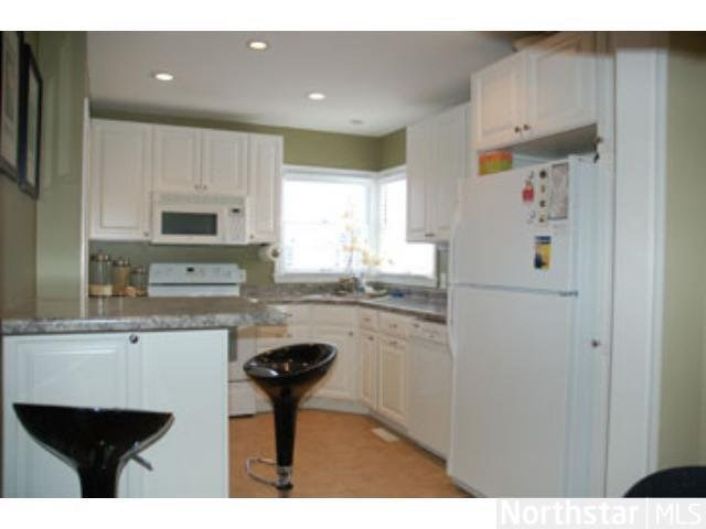 8820 Stanlen Road Minneapolis, MN 55426 - Photo 3 of 11