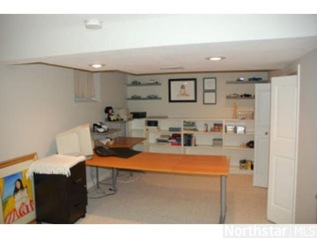 8820 Stanlen Road Minneapolis, MN 55426 - Photo 4 of 11