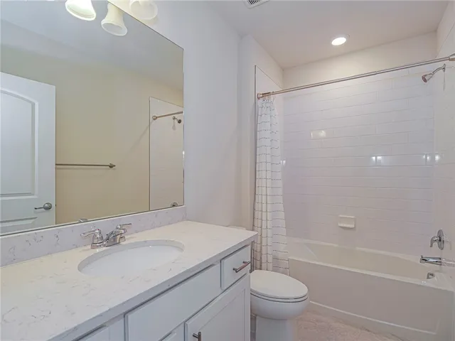 $3,000 | 5204 Jasper Square, Vero Beach, FL 32967