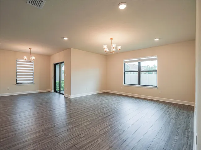 $3,000 | 5204 Jasper Square, Vero Beach, FL 32967