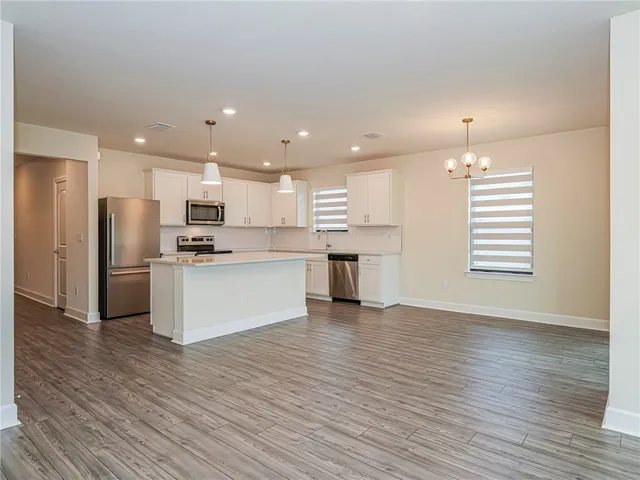 $3,000 | 5204 Jasper Square, Vero Beach, FL 32967