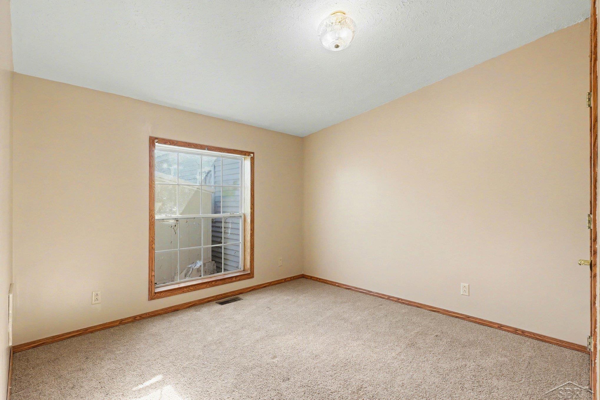 13195 Elms Road Birch Run, MI 48415 - Photo 14 of 28 Gallery Image 14