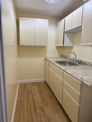 10 Holland Road, Unit 2 Worcester, MA 01603 - Photo 6 of 14