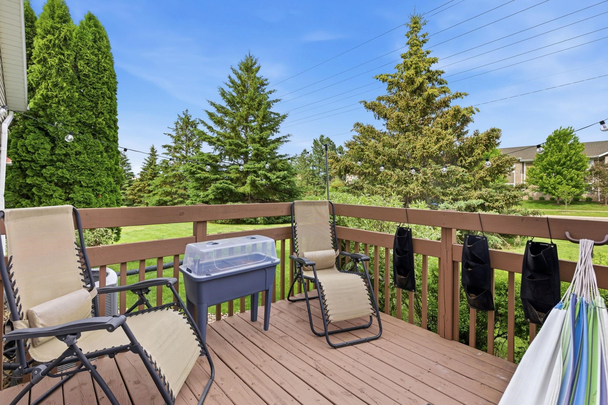 1183 Homestead Drive Sun Prairie, WI 53590 - Photo 16 of 38