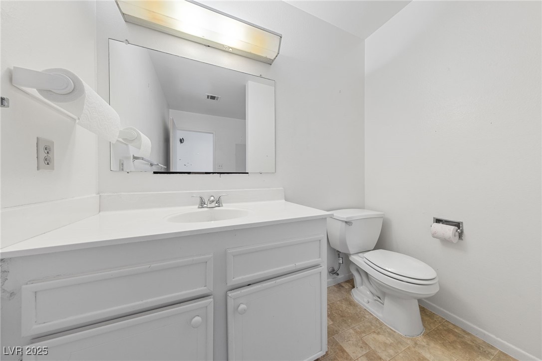 720 Sam Jonas Drive Las Vegas, NV 89145 - Photo 12 of 21 MAIN BATH TOILET AREA